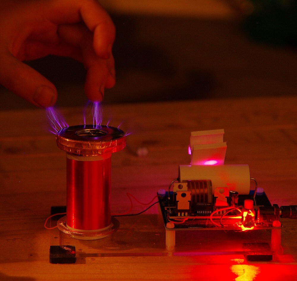 Electronic diy Mini spark Gap Tesla Coil SGTC diy kit