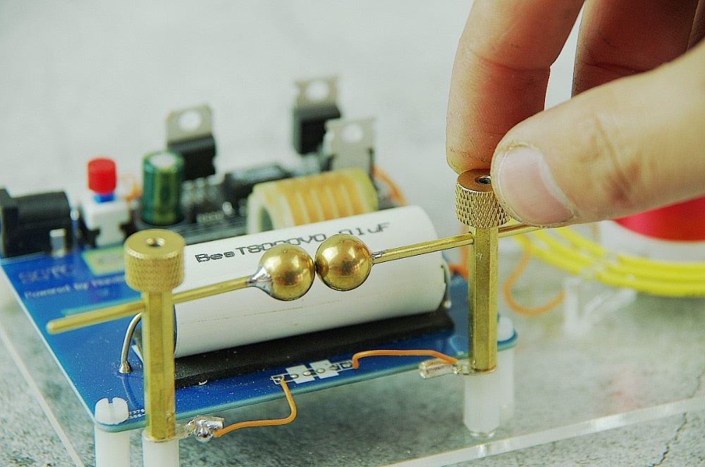 Tiny tesla coil BALL-GAP Discharger SGTC spark gap tesla coil DIY Kits science physics toy Electronic DIY