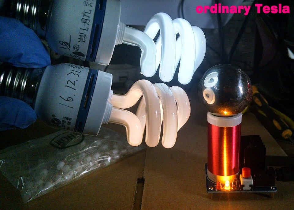 micro mini tesla coil Tiny tesla coil amazing flashing Generator DIY KITS Electronic diy