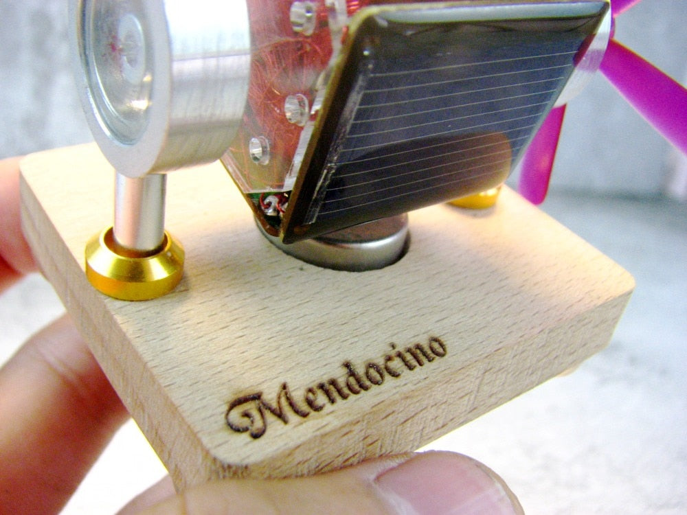 Mendocino Motor  solar toy Free energy magnetic suspension Science physics toy